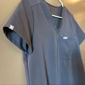 FIGS Charcoal Scrub Set - Catarina & Yola